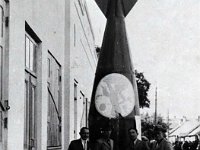 Święto Ligi Obrony Powietrznej i Przeciwgazowej w Białej Podlaskiej - makieta bomby na ul. Brzeskiej, 1937