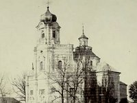 Kodeń, Cerkiew św. Trójcy z 1875 roku w budynku kościoła św. Anny wzniesionego w latach 1629 - 1636. Po I wojnie światowej ponownie kościół katolicki.